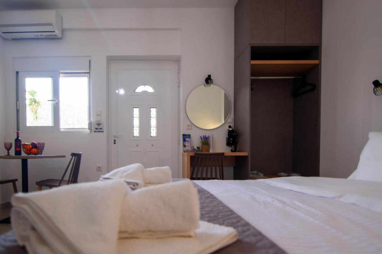 Apartament Irene Studio Panorama Palaiochora Zewnętrze zdjęcie
